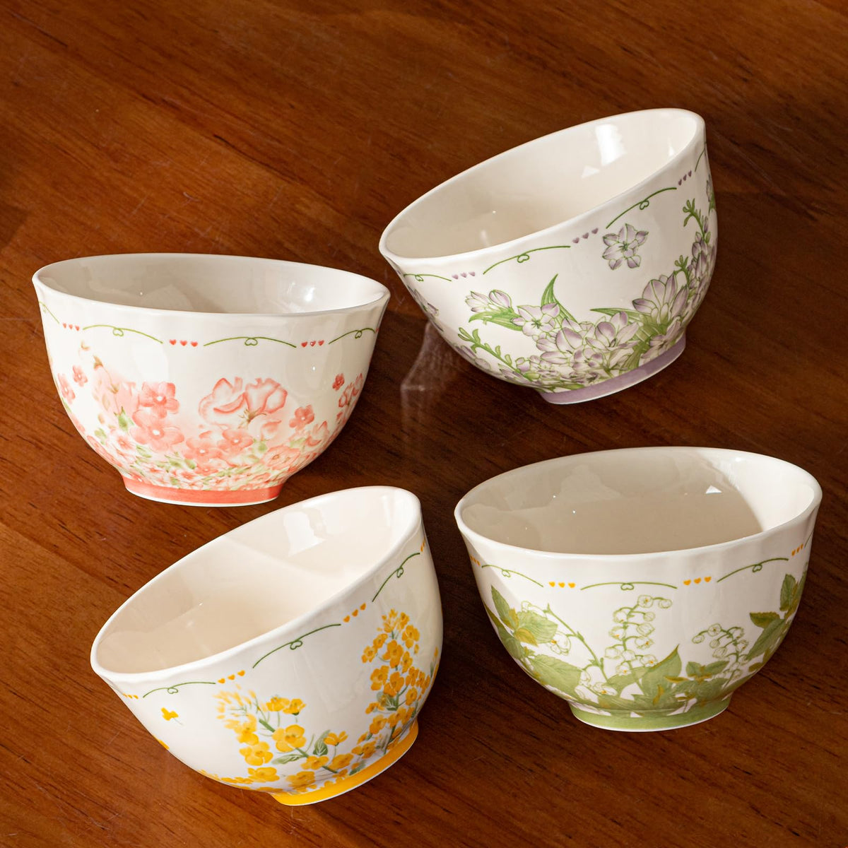 12-Piece Ceramic Dinnerware Set, Service for 4, Cream White Y42974